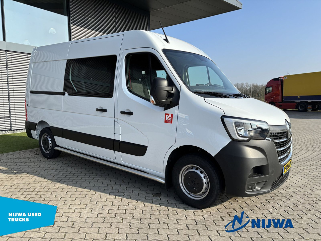 Renault Master T35 150 L2H2 Dubbele Cabine Kasten - Furgon, Dodávka s dvojitou kabinou: obrázek 2 Renault Master T35 150 L2H2 Dubbele Cabine Kasten - Furgon, Dodávka s dvojitou kabinou: obrázek 2