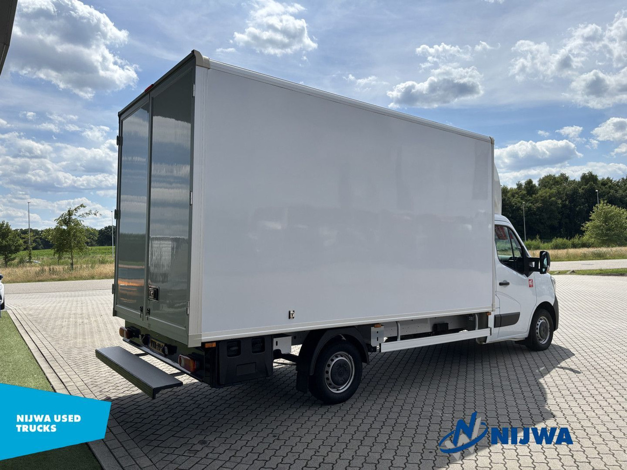 Renault Master T35 165 Meubelbak + Navigatie - Podvozek s kabinou: obrázek 3 Renault Master T35 165 Meubelbak + Navigatie - Podvozek s kabinou: obrázek 3