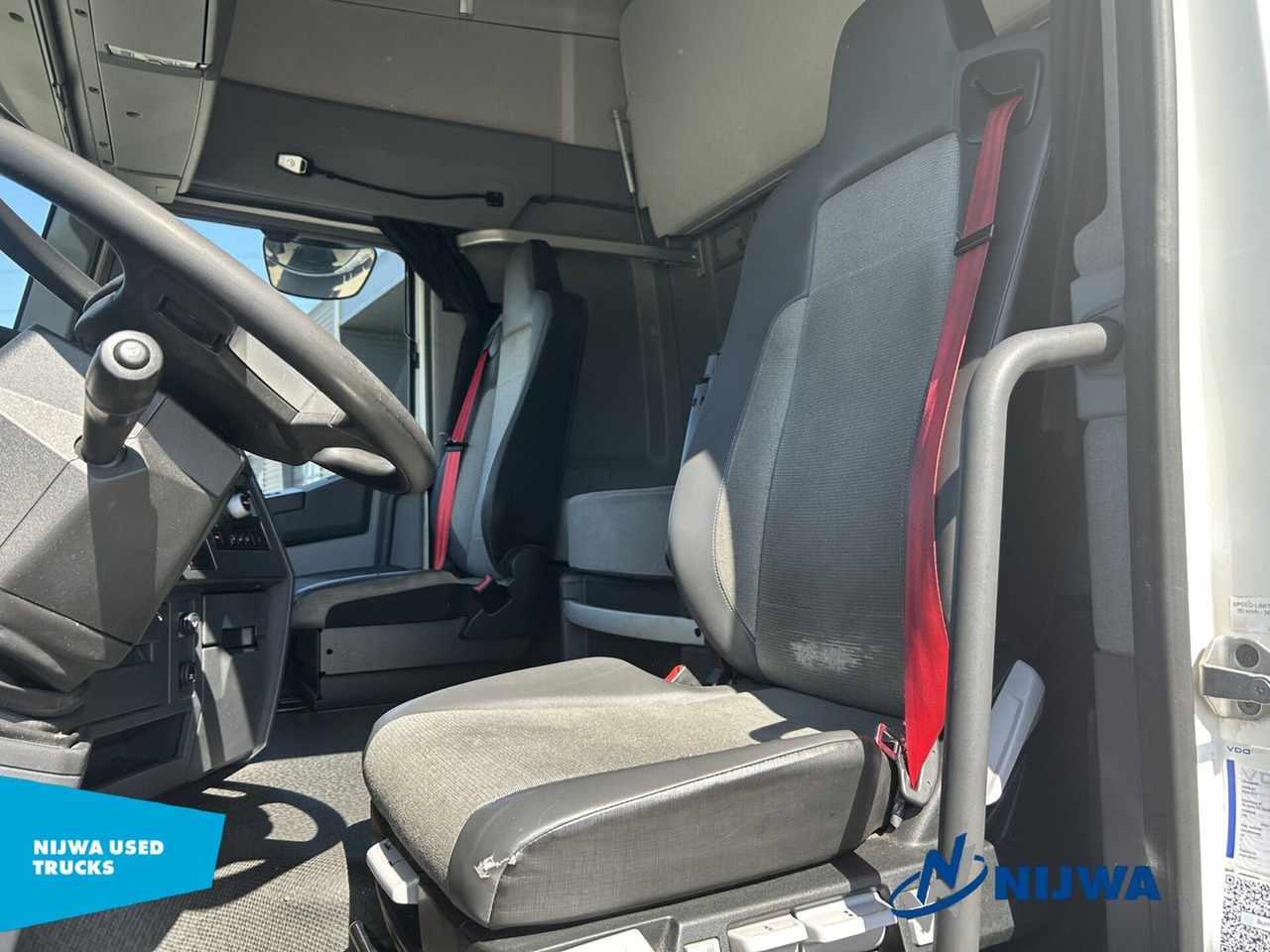 Tahač Renault T 460 4x2 Standkachel + Koelkast: obrázek 10