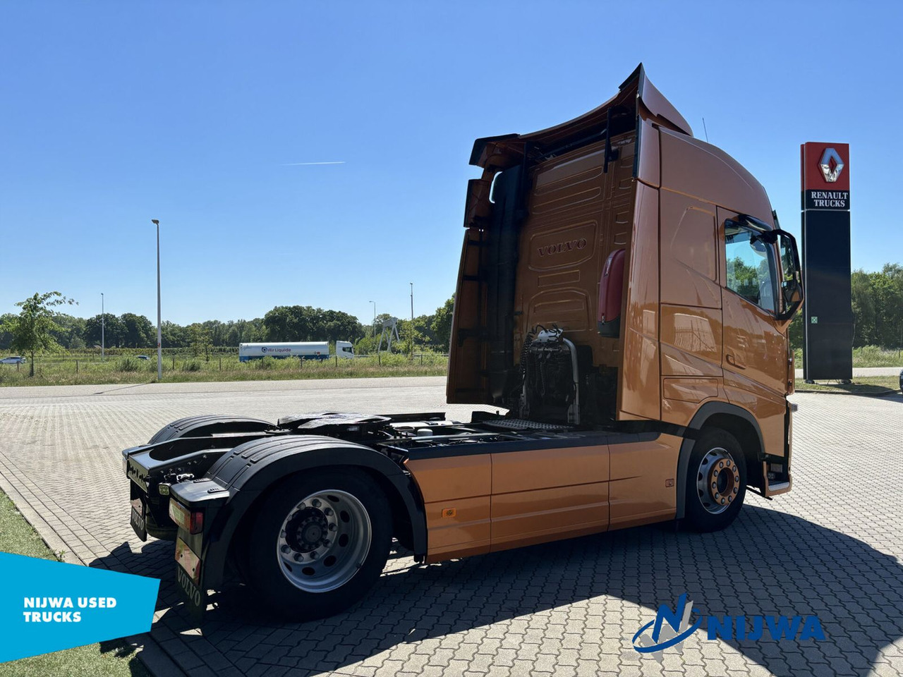 Volvo FH 460 4x2 I-Parkcool + Full Air - Tahač: obrázek 3 Volvo FH 460 4x2 I-Parkcool + Full Air - Tahač: obrázek 3