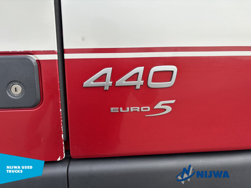 Nákladní auto - kabelový systém, Auto s hydraulickou rukou Volvo FM 440 6x2 Kabelsysteem + Kraan: obrázek 17 Nákladní auto - kabelový systém, Auto s hydraulickou rukou Volvo FM 440 6x2 Kabelsysteem + Kraan: obrázek 17