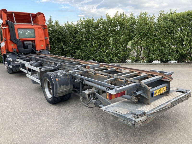 DAF FA CF65.180 Euro3 Manual / Laadklep - Podvozek s kabinou: obrázek 4 DAF FA CF65.180 Euro3 Manual / Laadklep - Podvozek s kabinou: obrázek 4