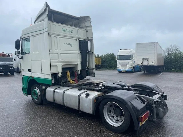 DAF XF 105.460 FT Low Deck - Tahač: obrázek 3 DAF XF 105.460 FT Low Deck - Tahač: obrázek 3