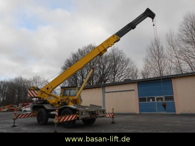 Coles Cranes Coles Cranes - Auto s hydraulickou rukou: obrázek 1 Coles Cranes Coles Cranes - Auto s hydraulickou rukou: obrázek 1