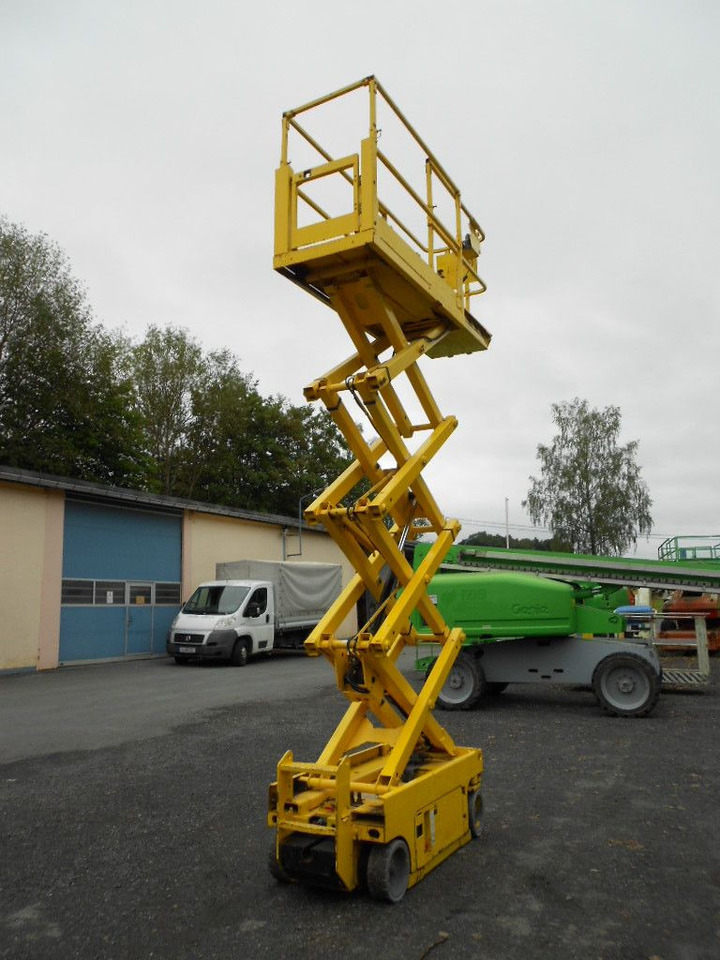 Genie GS 1930, Scherenarbeitsbühne Genie 8 m - Autoplošina: obrázek 2 Genie GS 1930, Scherenarbeitsbühne Genie 8 m - Autoplošina: obrázek 2