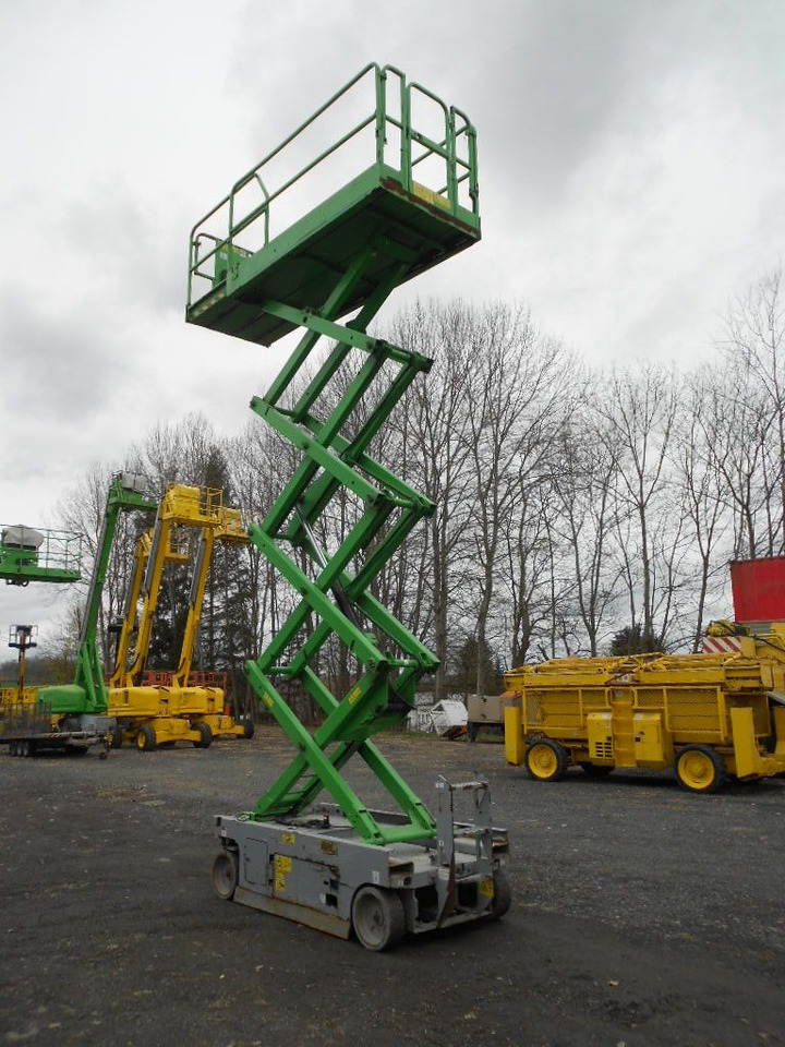 Genie GS 2646, Scherenarbeitsbühne Genie 9,9 m - Autoplošina: obrázek 3 Genie GS 2646, Scherenarbeitsbühne Genie 9,9 m - Autoplošina: obrázek 3