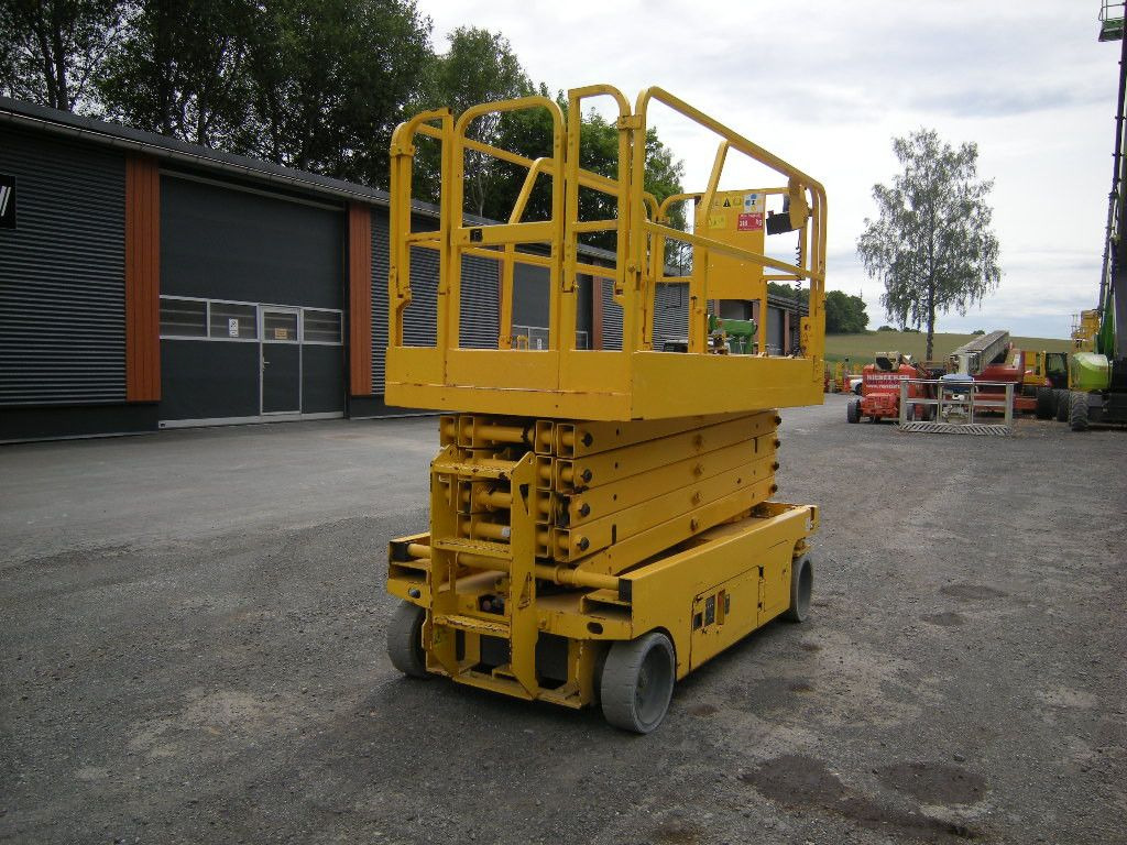Autoplošina Genie GS 3246, Scherenarbeitsbühne Genie 11,9 m: obrázek 17