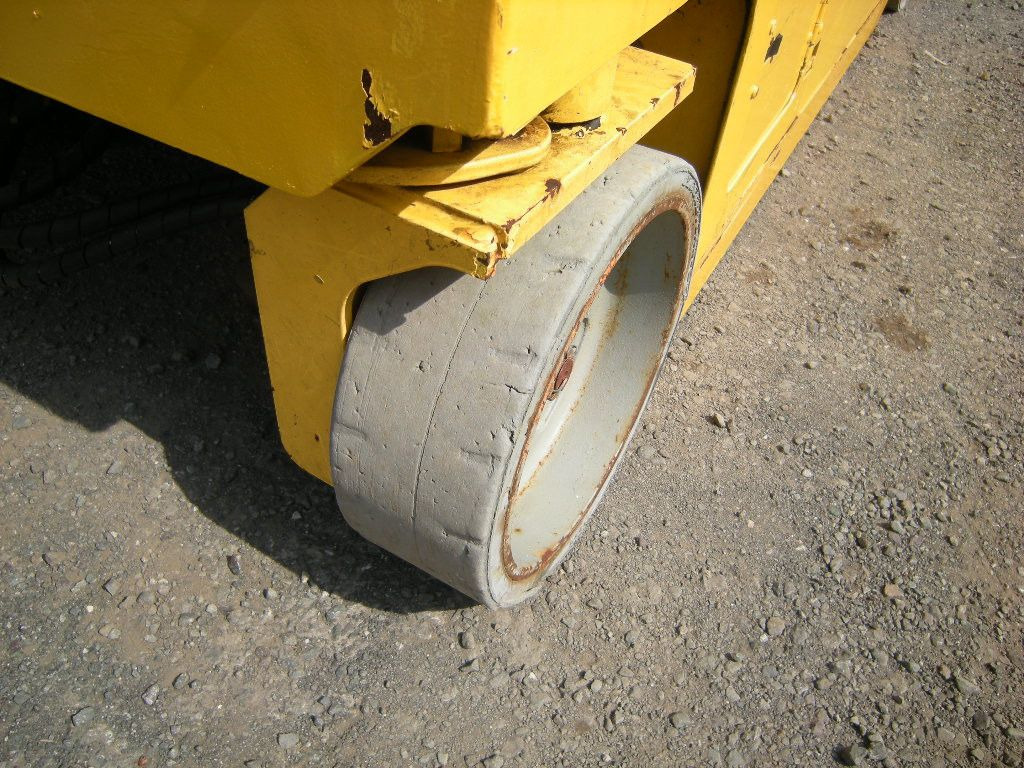 Autoplošina Genie GS 4047 Scherenarbeitsbühne Genie 14 m: obrázek 12