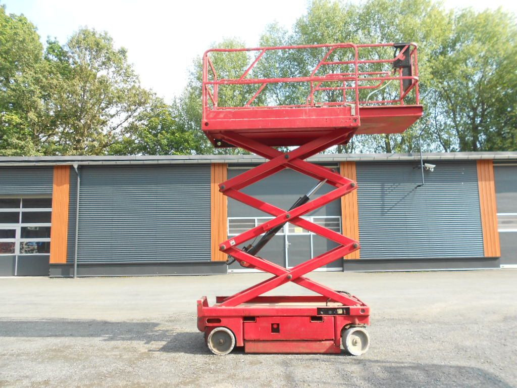 Haulotte Haulotte Compact 8W, AH 8 m - Nůžková plošina: obrázek 1 Haulotte Haulotte Compact 8W, AH 8 m - Nůžková plošina: obrázek 1