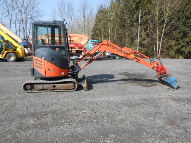 Hitachi ZX22U-2CLR , Powertilt - Mini rýpadlo: obrázek 5 Hitachi ZX22U-2CLR , Powertilt - Mini rýpadlo: obrázek 5