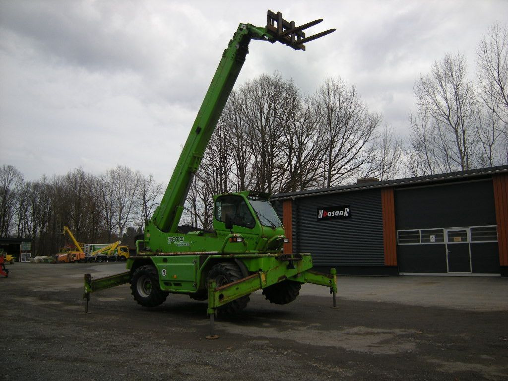 Merlo RT 4025 Roto 45.21 MCSS - Teleskopický manipulátor: obrázek 1 Merlo RT 4025 Roto 45.21 MCSS - Teleskopický manipulátor: obrázek 1