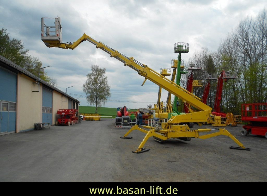 Teupen Leo 25 T Plus, Kettenbühne 25m Teupen Leo 25 T Plus, Kettenbühne 25m - Pásová plošina: obrázek 3 Teupen Leo 25 T Plus, Kettenbühne 25m Teupen Leo 25 T Plus, Kettenbühne 25m - Pásová plošina: obrázek 3