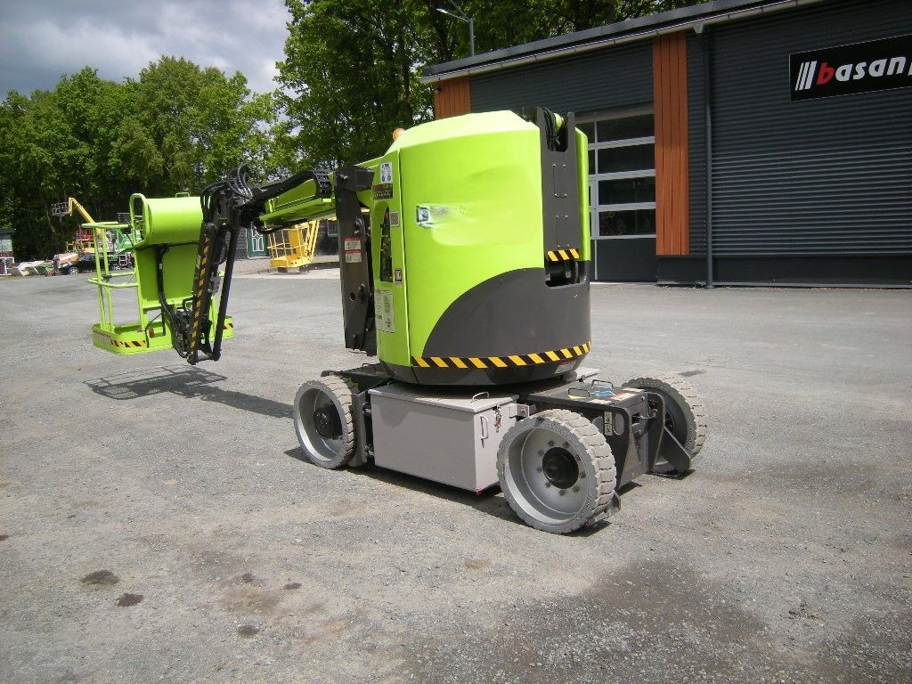 Autoplošina Zoomlion ZA10RJE , AH 12m: obrázek 28
