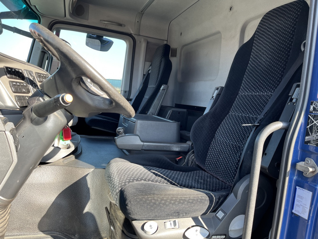 Mercedes-Benz 2541 6x2 Atlas 135.2E Pritsche 8,20 m - Plachtový nákladní auto, Auto s hydraulickou rukou: obrázek 2 Mercedes-Benz 2541 6x2 Atlas 135.2E Pritsche 8,20 m - Plachtový nákladní auto, Auto s hydraulickou rukou: obrázek 2