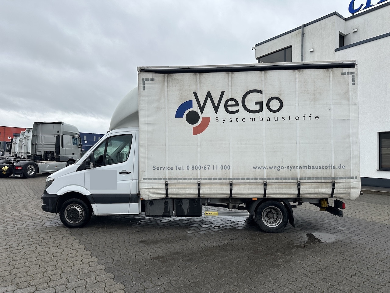 Mercedes-Benz Sprinter 519 CDI AHK Navi Klima - Plachtová dodávka: obrázek 4 Mercedes-Benz Sprinter 519 CDI AHK Navi Klima - Plachtová dodávka: obrázek 4