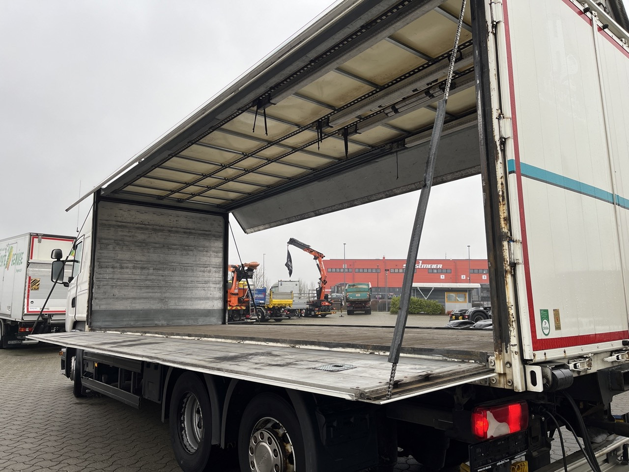 Scania R 450 6x2 Geränkezug + Orten Anhänger - Přepravník nápojů: obrázek 2 Scania R 450 6x2 Geränkezug + Orten Anhänger - Přepravník nápojů: obrázek 2