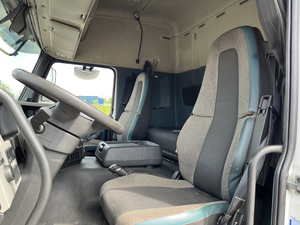 Tahač Volvo FM 460 4x2  Fassi F 175 KRAN: obrázek 15