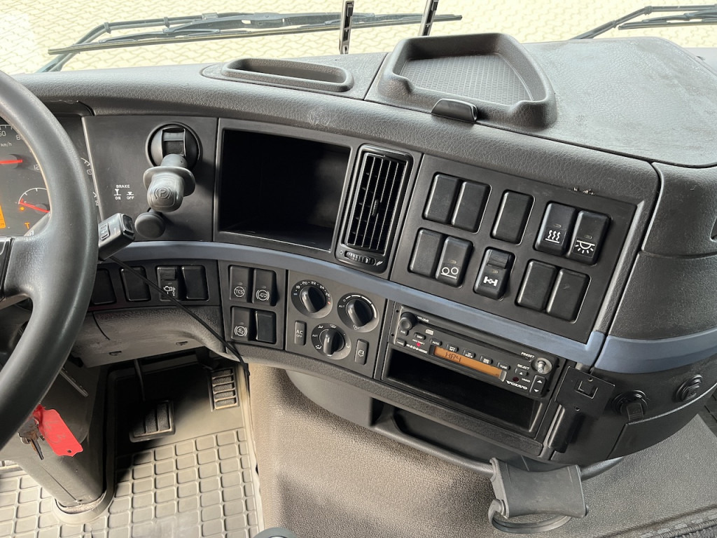 Volvo FH 520 6x2 Palfinger PK 12502 | AHK - Auto s hydraulickou rukou, Nákladní automobil valníkový/ Plošinový: obrázek 4 Volvo FH 520 6x2 Palfinger PK 12502 | AHK - Auto s hydraulickou rukou, Nákladní automobil valníkový/ Plošinový: obrázek 4
