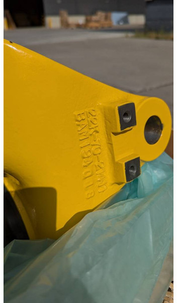 Komatsu PC26MR-3 BRACKET 22K-70-21411 - Rám/ Šasi pro Stavební technika: obrázek 4 Komatsu PC26MR-3 BRACKET 22K-70-21411 - Rám/ Šasi pro Stavební technika: obrázek 4