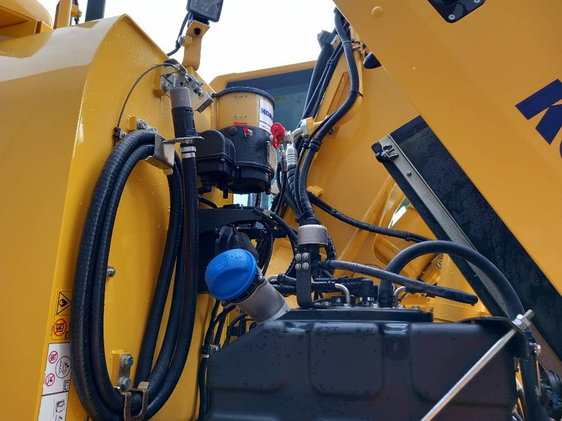 Komatsu PW160-11E0 - Kolesové rýpadlo: obrázek 5 Komatsu PW160-11E0 - Kolesové rýpadlo: obrázek 5