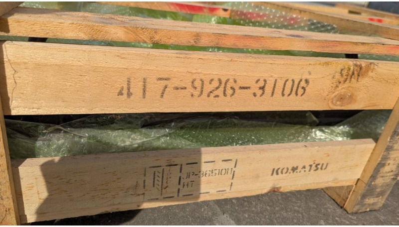 Komatsu WA100-5 DOOR ASSY 417-926-3106 - Kabina a interiér pro Stavební technika: obrázek 5 Komatsu WA100-5 DOOR ASSY 417-926-3106 - Kabina a interiér pro Stavební technika: obrázek 5