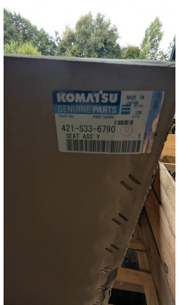 Komatsu WA380-8 SEAT ASS'Y 421-S33-6790 - Kabina a interiér pro Stavební technika: obrázek 2 Komatsu WA380-8 SEAT ASS'Y 421-S33-6790 - Kabina a interiér pro Stavební technika: obrázek 2
