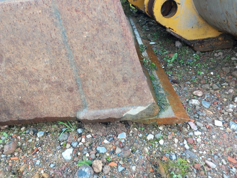 Komatsu WA480-8 - Lžíce pro Stavební technika: obrázek 4 Komatsu WA480-8 - Lžíce pro Stavební technika: obrázek 4