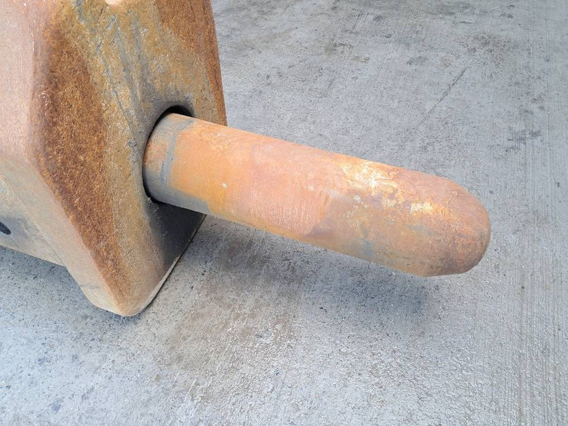 MONTABERT BRV7000 - Hydraulické kladivo pro Stavební technika: obrázek 3 MONTABERT BRV7000 - Hydraulické kladivo pro Stavební technika: obrázek 3