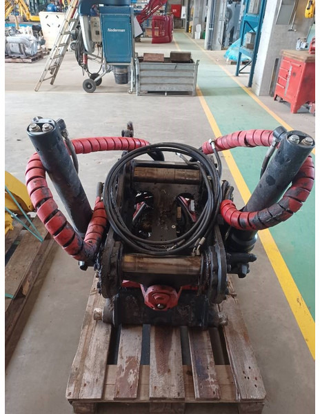 ROTOTILT R4 - Tiltrotátor: obrázek 4 ROTOTILT R4 - Tiltrotátor: obrázek 4