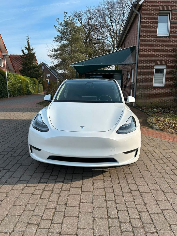Tesla Model Y Hinterradantrieb RWD - Sedan: obrázek 2 Tesla Model Y Hinterradantrieb RWD - Sedan: obrázek 2