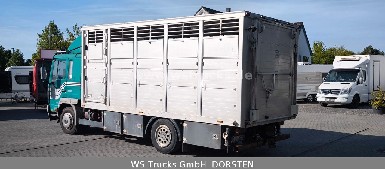 Volvo FL 220 Einstock Großvieh - Přepravník zvířat: obrázek 4 Volvo FL 220 Einstock Großvieh - Přepravník zvířat: obrázek 4