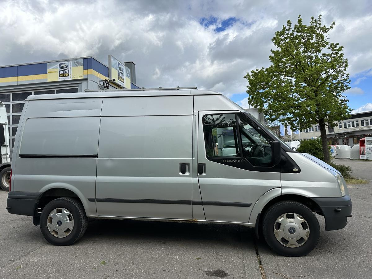 Ford Transit 2.5 TDI KA Hoch HEGLA GLAS Luftfederung - Furgon: obrázek 5 Ford Transit 2.5 TDI KA Hoch HEGLA GLAS Luftfederung - Furgon: obrázek 5