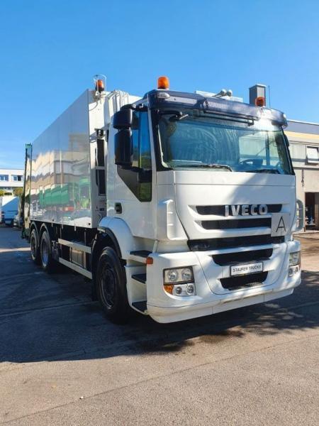 Iveco 260S 42 WAAGE 5 m³ Zöller Medium XXL 24 Umleerer - Vůz na odvoz odpadků: obrázek 1 Iveco 260S 42 WAAGE 5 m³ Zöller Medium XXL 24 Umleerer - Vůz na odvoz odpadků: obrázek 1