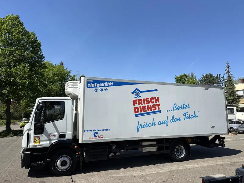 Iveco Tiefkühl Mitsubishi TDJ 300 Klima Tiefkühl Mitsubishi TDJ 300 Klima - Chladírenský nákladní automobil: obrázek 2 Iveco Tiefkühl Mitsubishi TDJ 300 Klima Tiefkühl Mitsubishi TDJ 300 Klima - Chladírenský nákladní automobil: obrázek 2