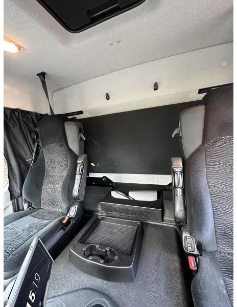 Podvozek s kabinou Mercedes-Benz 2532 LL 6x2 LANGES Fahrgestell Intarder Lenkachse: obrázek 20