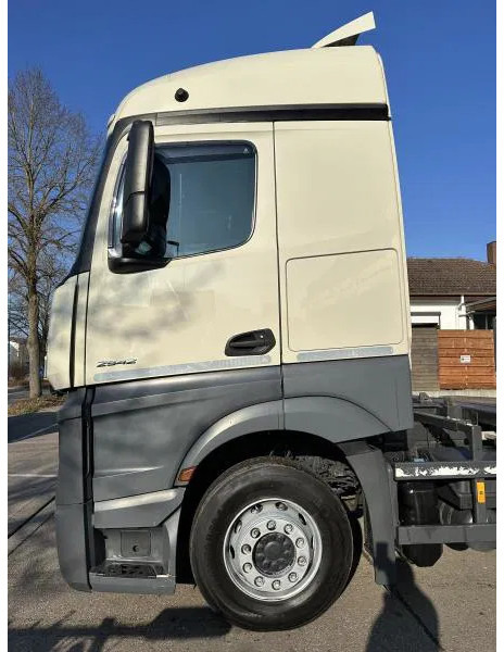 Mercedes-Benz Actros 2542 LL BDF Standard 6x2 LBW - Kontejnérový podvozek/ Výměnná nástavba: obrázek 3 Mercedes-Benz Actros 2542 LL BDF Standard 6x2 LBW - Kontejnérový podvozek/ Výměnná nástavba: obrázek 3