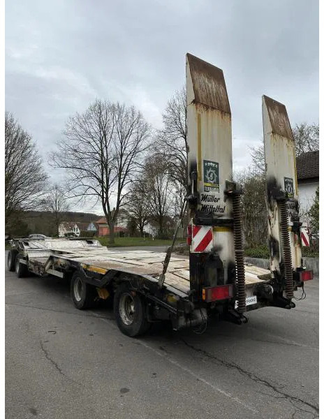 Müller-Mitteltal T4 4-Achs Tieflader Radmulden luftgefedert T4 4-Achs Tieflader Radmulden luftgefedert - Podvalníkový přívěs: obrázek 5 Müller-Mitteltal T4 4-Achs Tieflader Radmulden luftgefedert T4 4-Achs Tieflader Radmulden luftgefedert - Podvalníkový přívěs: obrázek 5