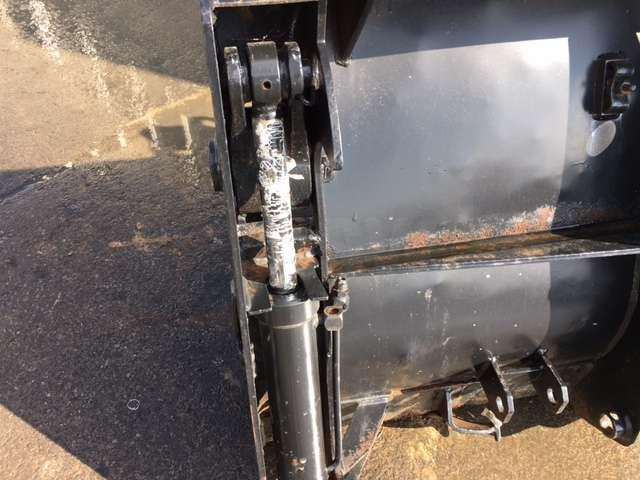 2350mm - Nakládací lžíce: obrázek 5 2350mm - Nakládací lžíce: obrázek 5