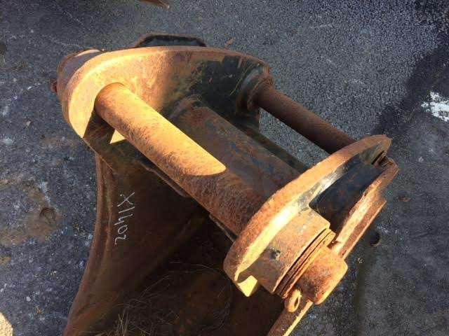 CATERPILLAR 415mm - Type Tractopelle - Lžíce na bagr: obrázek 4 CATERPILLAR 415mm - Type Tractopelle - Lžíce na bagr: obrázek 4