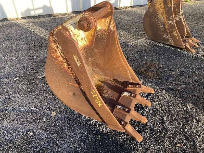 CATERPILLAR 570mm - type tractopelle - Lžíce na bagr: obrázek 4 CATERPILLAR 570mm - type tractopelle - Lžíce na bagr: obrázek 4