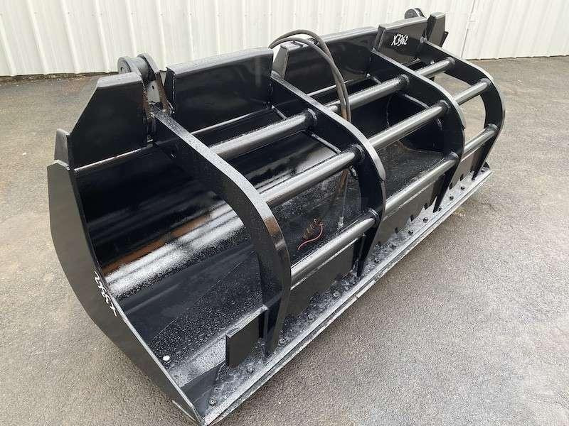 Lžíce pro Stavební technika JCB Q-FIT 2460mm: obrázek 1