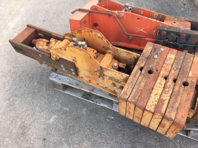 NPK H1XA - Palplanches - Hydraulické kladivo pro Stavební technika: obrázek 1 NPK H1XA - Palplanches - Hydraulické kladivo pro Stavební technika: obrázek 1