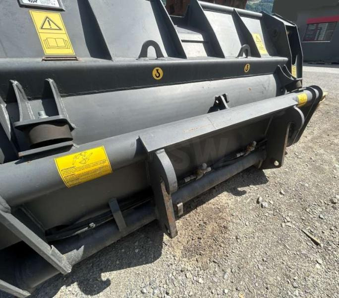 Nakládací lžíce VTN Godet GHD VTN (Volvo L30): obrázek 6