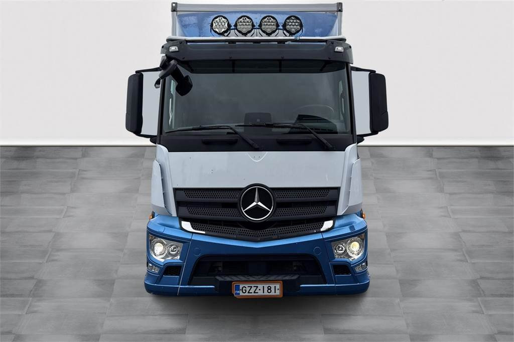 Mercedes-Benz 2546 6x2 L 9,4m Ksa-kori - Skříňový nákladní auto: obrázek 2 Mercedes-Benz 2546 6x2 L 9,4m Ksa-kori - Skříňový nákladní auto: obrázek 2