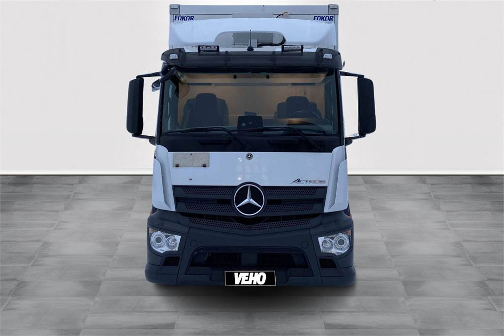 Mercedes-Benz ACTROS 1827 LNR Fokor 8,7m Ksa umpikori - Skříňový nákladní auto: obrázek 2 Mercedes-Benz ACTROS 1827 LNR Fokor 8,7m Ksa umpikori - Skříňový nákladní auto: obrázek 2