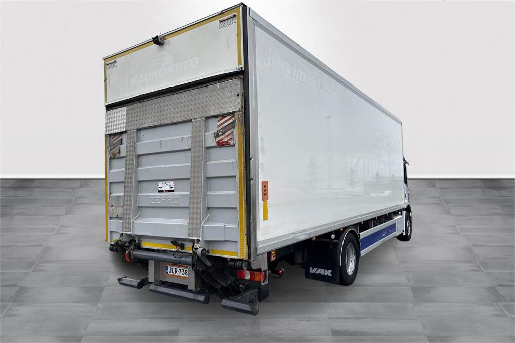 Mercedes-Benz ACTROS 1832 - Skříňový nákladní auto: obrázek 5 Mercedes-Benz ACTROS 1832 - Skříňový nákladní auto: obrázek 5