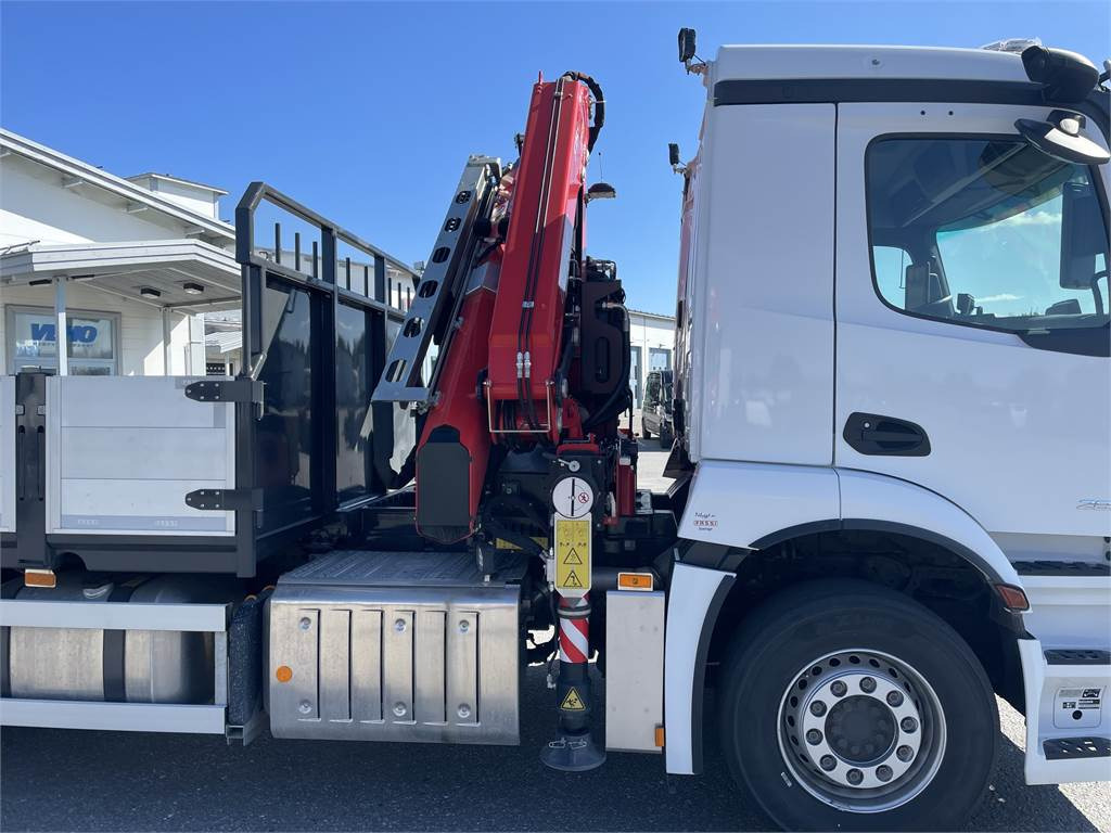 Mercedes-Benz ACTROS 2532L 6x2 - Auto s hydraulickou rukou: obrázek 3 Mercedes-Benz ACTROS 2532L 6x2 - Auto s hydraulickou rukou: obrázek 3