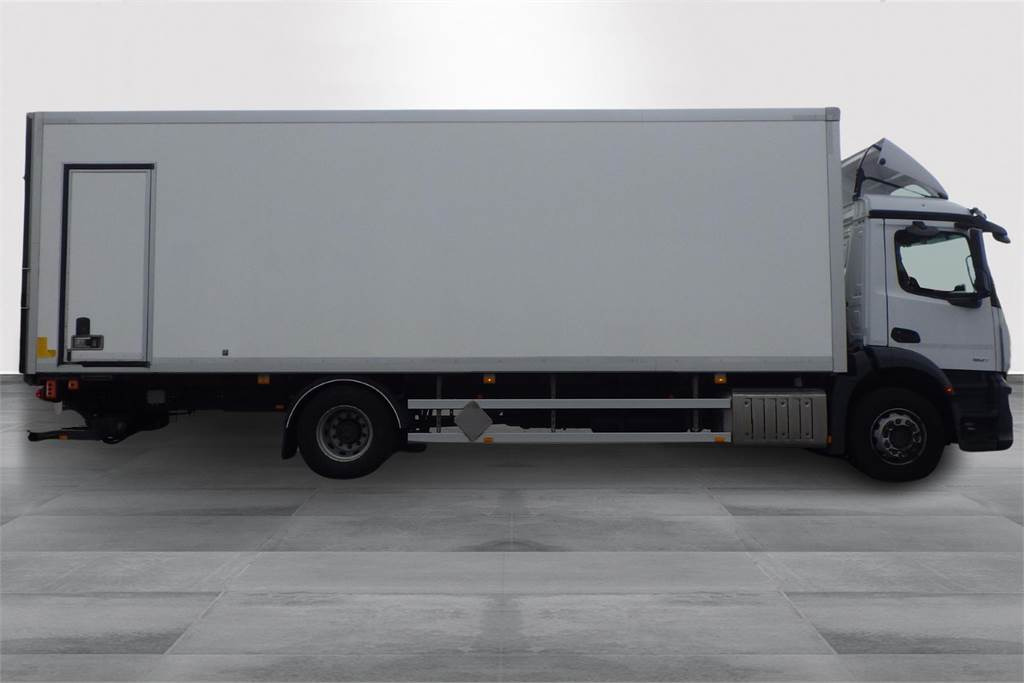 Mercedes-Benz ACTROS 5 1827 KSA Rahoitusleasing 1996€ Alv0%/kk - Izotermický nákladní automobil: obrázek 4 Mercedes-Benz ACTROS 5 1827 KSA Rahoitusleasing 1996€ Alv0%/kk - Izotermický nákladní automobil: obrázek 4