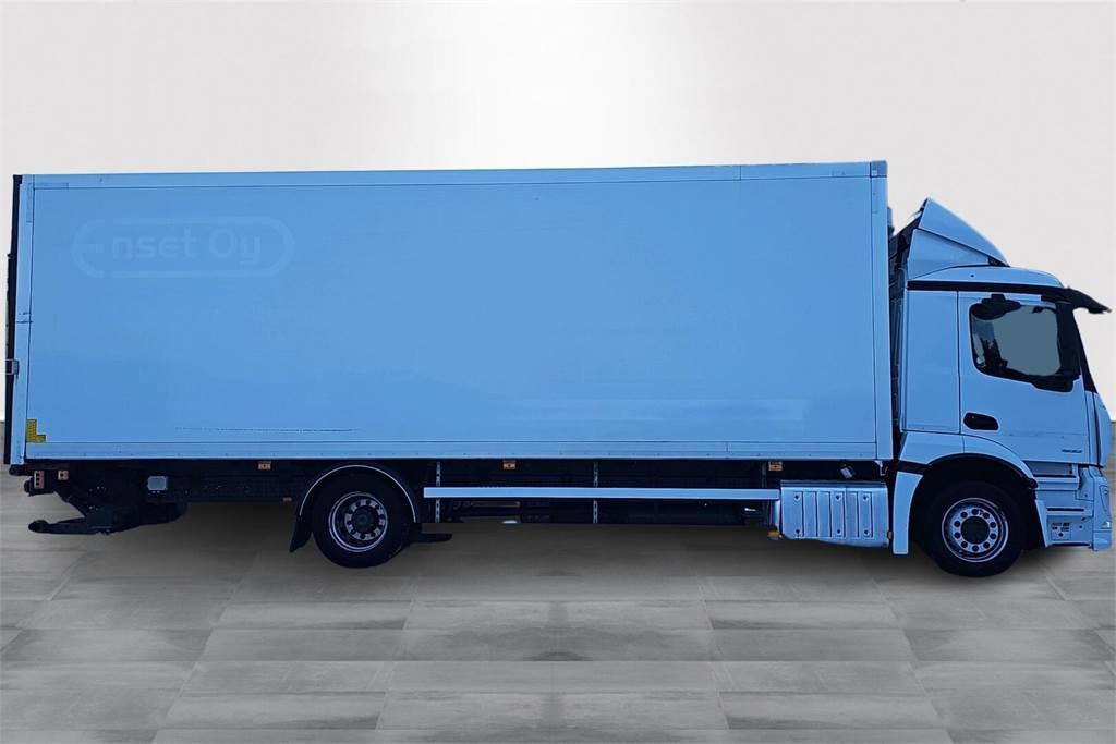 Mercedes-Benz ACTROS 5 1832 LNR 4x2 8,5n Fokor Ksa-umpikori - Skříňový nákladní auto: obrázek 4 Mercedes-Benz ACTROS 5 1832 LNR 4x2 8,5n Fokor Ksa-umpikori - Skříňový nákladní auto: obrázek 4