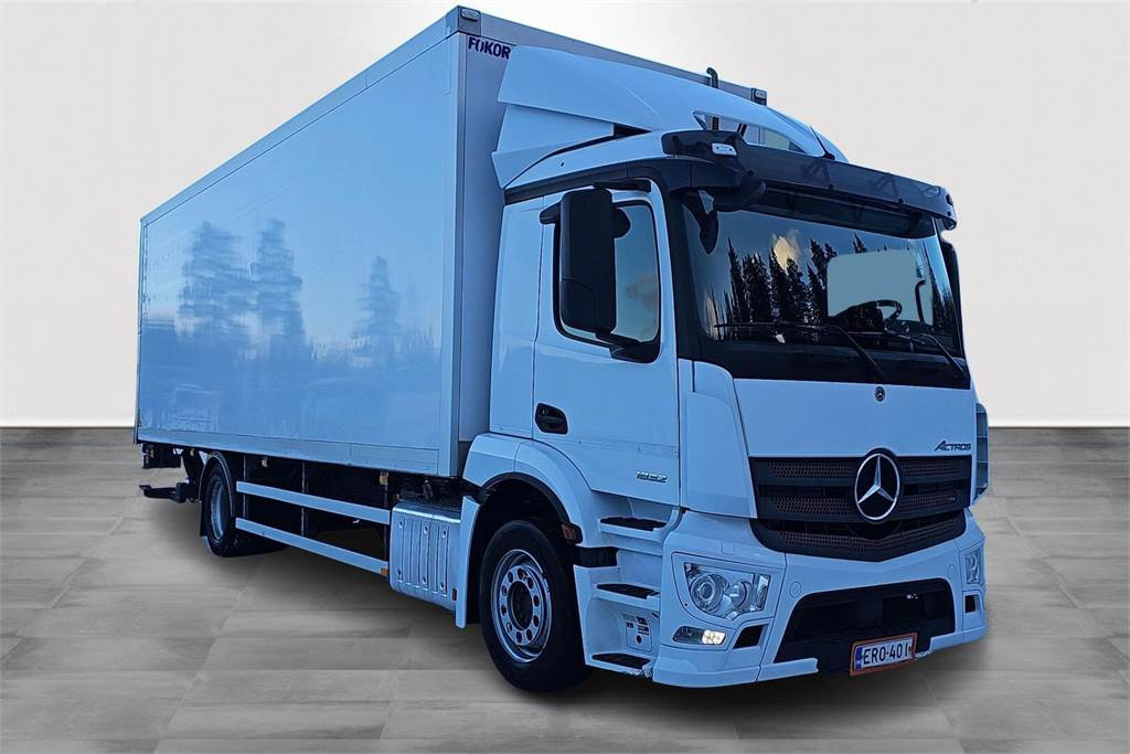 Mercedes-Benz ACTROS 5 1832 LNR 4x2 8,5n Fokor Ksa-umpikori - Skříňový nákladní auto: obrázek 3 Mercedes-Benz ACTROS 5 1832 LNR 4x2 8,5n Fokor Ksa-umpikori - Skříňový nákladní auto: obrázek 3